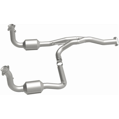 MagnaFlow 05-07 Jeep Liberty 3.7L Direct Fit Converter