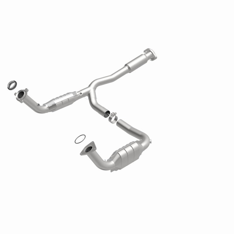 MagnaFlow Direct Fit Catalytic Converter 05-06 GMC Envoy XL Denali