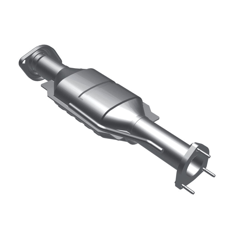 MagnaFlow Direct Fit Catalytic Converter 00-04 Jeep Wrangler 4.0L Rear/2.4L/2.5L