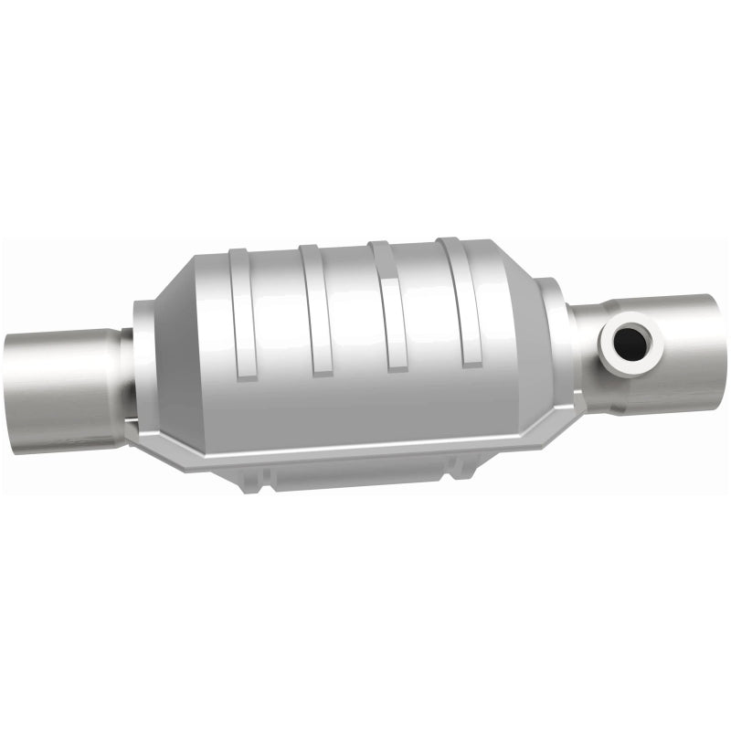 MagnaFlow Universal Catalytic Converter 2 Single O2 Boss