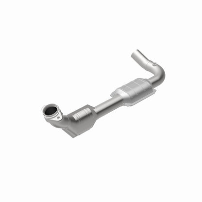MagnaFlow Direct Fit Catalytic Converter 00-04 Ford E150 4.6L D/S