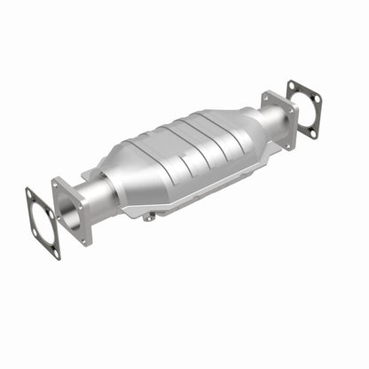 MagnaFlow Direct Fit Catalytic Converter Chevrolet-Isuzu 82 8