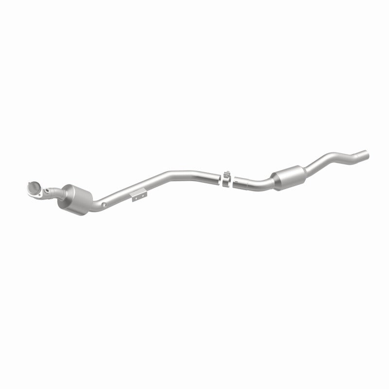 MagnaFlow Direct Fit Catalytic Converter 06-09 Mercedes-Benz E350 3.5L 4matic Passenger Side