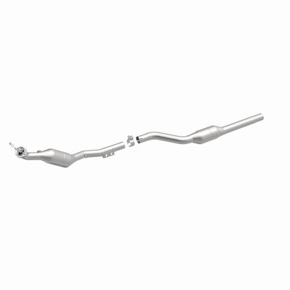 MagnaFlow Direct Fit Catalytic Converter 00-02 Mercedes E430 4.3L