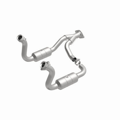 MagnaFlow 08-10 Ford F-350 Super Duty 6.8L Direct Fit Converter