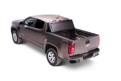 BAK 93-04 Chevy S-10 Sonoma 6ft Bed BAKFlip G2
