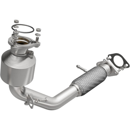 MagnaFlow Direct Fit Catalytic Converter 14-16 GMC Terrain / 15-16 Chevrolet Equinox 2.4L