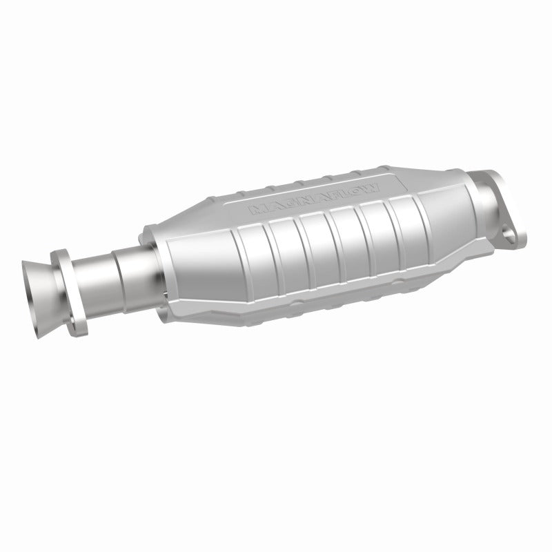 MagnaFlow Direct Fit Catalytic Converter 94-97 Montero 3.5L rear 49S