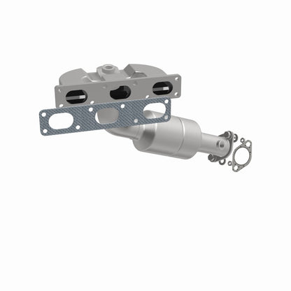 MagnaFlow Direct Fit Catalytic Converter BMW 5 04-05 Rear Mani