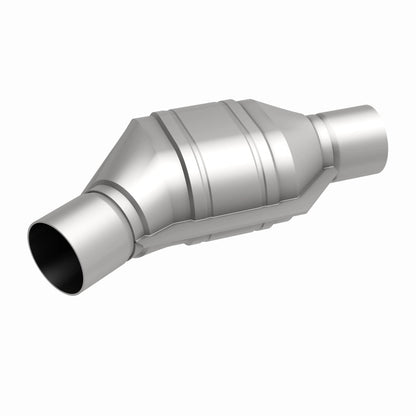 MagnaFlow Universal Catalytic Converter 2.25in Inlet/Outlet Angled Offset/Center Calif OBDII