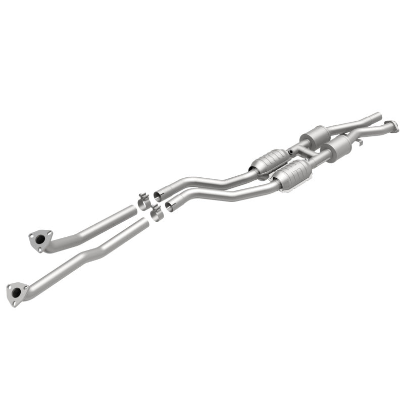 MagnaFlow Direct Fit Catalytic Converter 96-98 BMW 328 2.8L