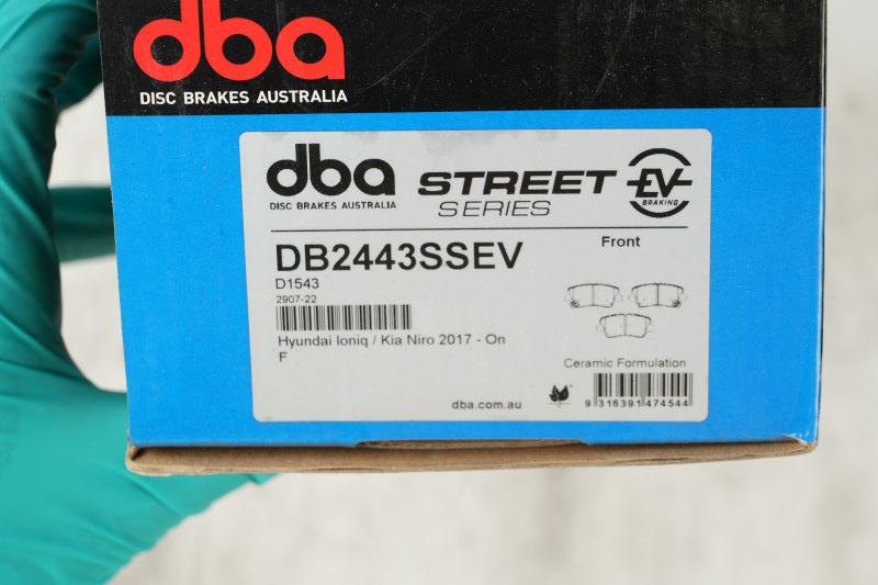 DBA 17-20 Hyundai Elantra (w/280mm Front Rotor) 2.0L Front SSEV Street Series Brake Pads