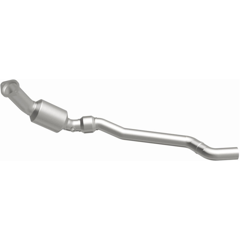 MagnaFlow Direct Fit Catalytic Converter 06-14 Chrysler 300 5.7L