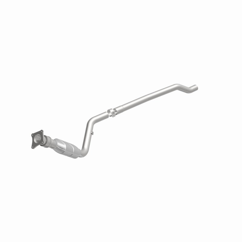 MagnaFlow Direct Fit Catalytic Converter 96-00 Caravan 3.0L