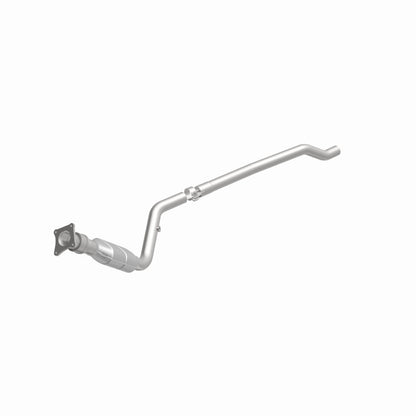 MagnaFlow Direct Fit Catalytic Converter 96-00 Caravan 3.0L