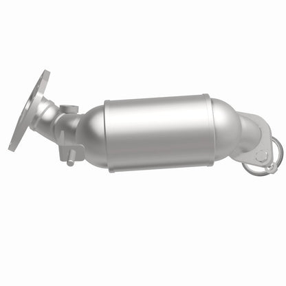MagnaFlow 17-20 Toyota Sienna / 16-19 Lexus RX350 V6 3.5L Direct Fit Manifold Catalytic Converter