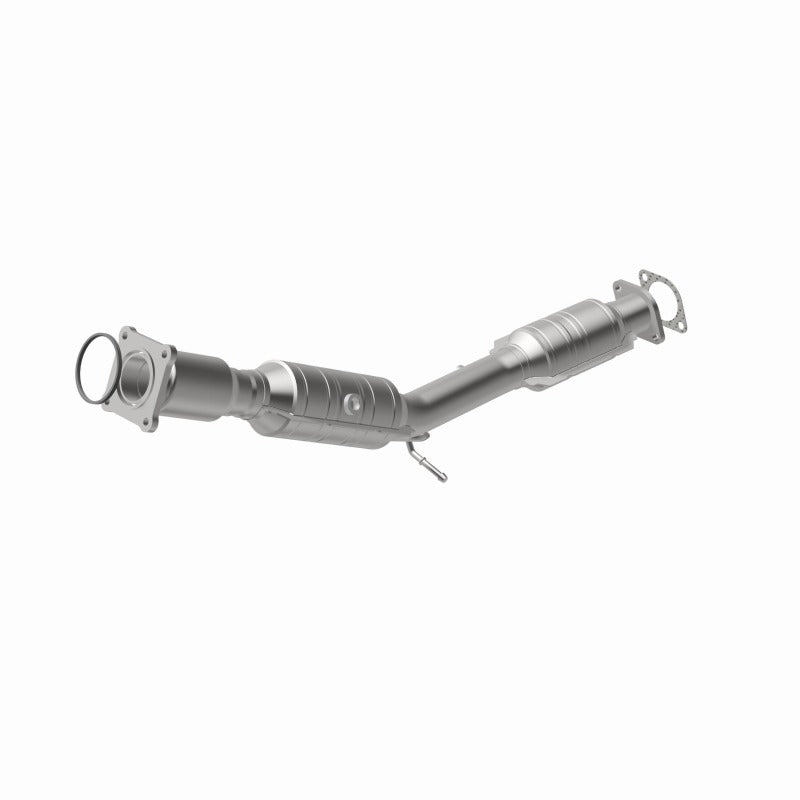 MagnaFlow Direct Fit Catalytic Converter 05-09 Volvo V50 2.4L