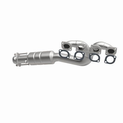 MagnaFlow Direct Fit Catalytic Converter 02-03 BMW 745i 4.4L D/S