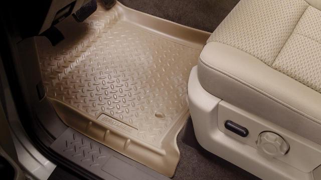 Husky Liners 00-04 Toyota Tundra/01-04 Toyota Sequoia Classic Style Tan Floor Liners
