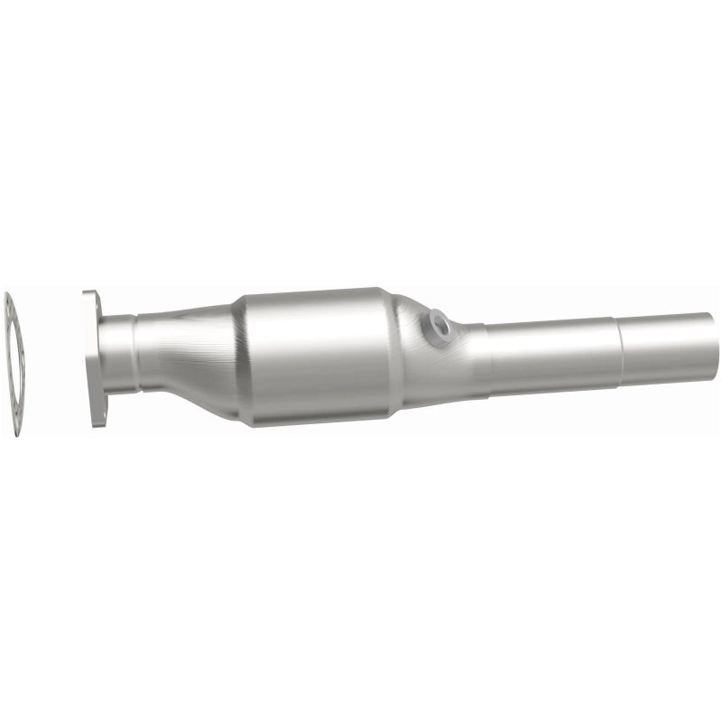 MagnaFlow Direct Fit Catalytic Converter VW Cabrio/Jetta 2.0L 96-98