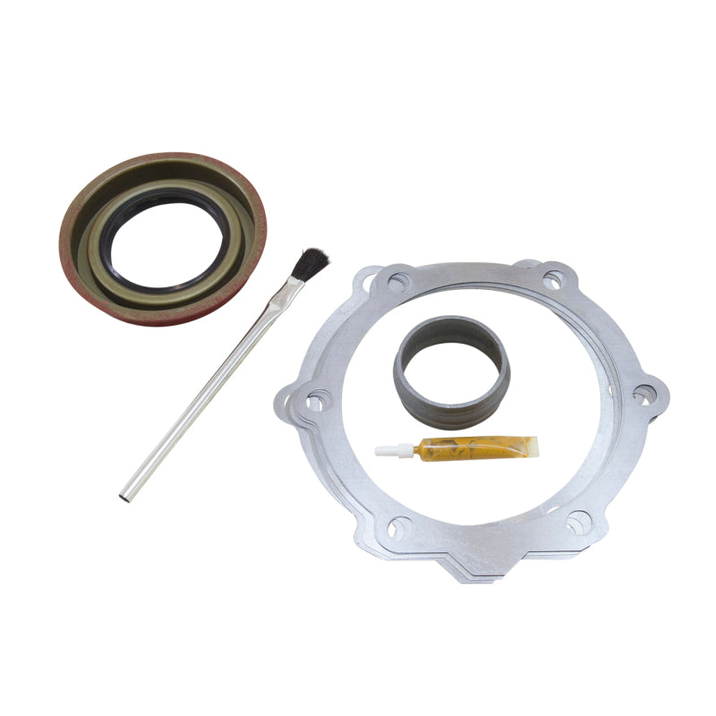 Yukon Gear & Axle Yukon Gear Minor install Kit For 10.5in GM 14 Bolt Truck Diff