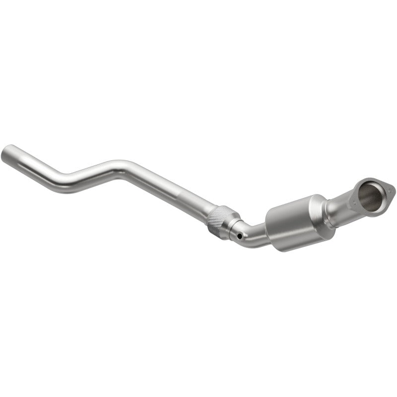 MagnaFlow Direct Fit Catalytic Converter 06-14 Chrysler 300 5.7L