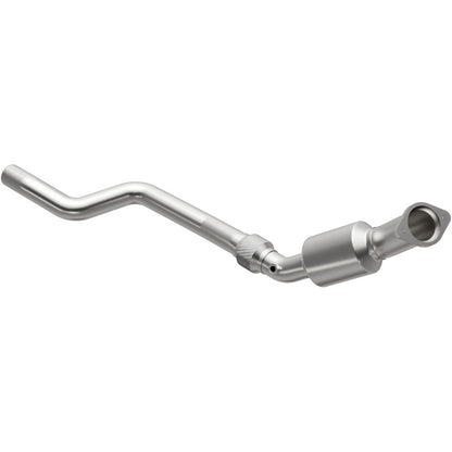 MagnaFlow Direct Fit Catalytic Converter 06-14 Chrysler 300 5.7L