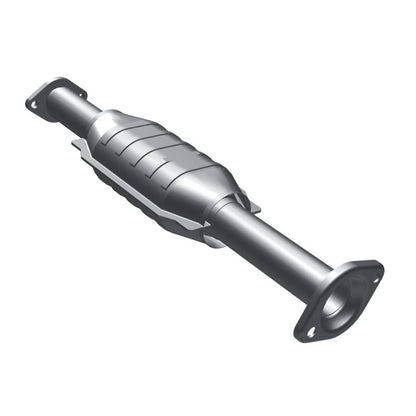 MagnaFlow Direct Fit Catalytic Converter 01-03 Montero Sport rr OEM