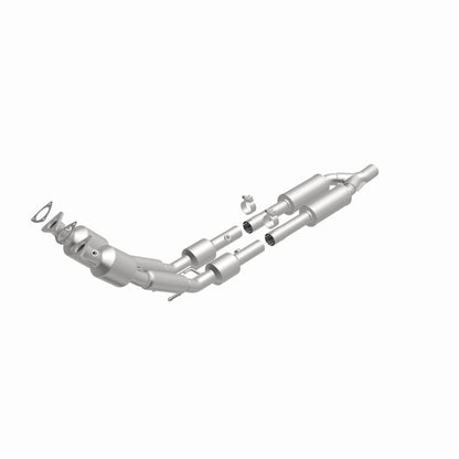 MagnaFlow 2006 Volkswagen Passat 3.6L Direct Fit Converter