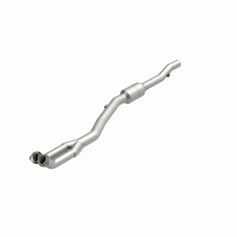 MagnaFlow Direct Fit Catalytic Converter 96-97 BMW 840 4.4L Driver Side
