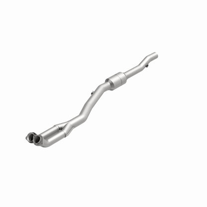 MagnaFlow Direct Fit Catalytic Converter 96-97 BMW 840 4.4L Driver Side