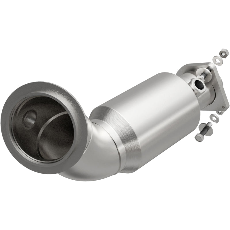 MagnaFlow 2015 M3 3 Underbody Direct Fit Converter