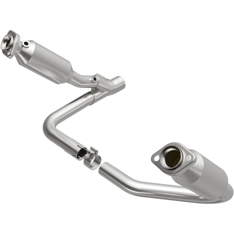 MagnaFlow Direct Fit Catalytic Converter California Grade 07-08 Dodge Durango 3.7L