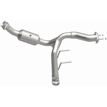 MagnaFlow 2021 Ford F-150 Right Underbody 5L Direct Fit Converter