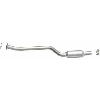 MagnaFlow Direct Fit Catalytic Converter 2006 BMW 530xi 3.0L OEM