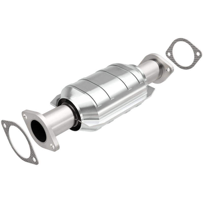 MagnaFlow Direct Fit Catalytic Converter 01-04 Nissan Frontier 2.4L