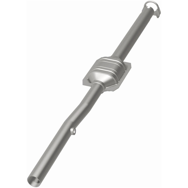 MagnaFlow Direct Fit Catalytic Converter 97-99 Dodge Dakota 2.5L