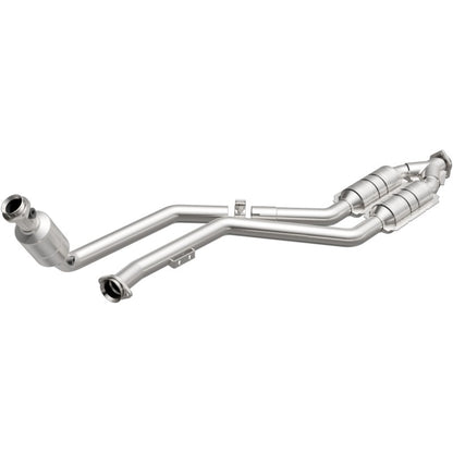 MagnaFlow Direct Fit Catalytic Converter 99-00 Mercedes CLK320 3.2L