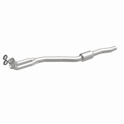 MagnaFlow Direct Fit Catalytic Converter 97-98 BMW 540i 4.4L / 740I 4.4L / 96-98 740IL 4.4L P/S