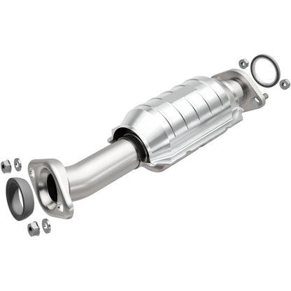 MagnaFlow Direct Fit Catalytic Converter 04-07 Suzuki Aerio 2.3L