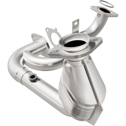 MagnaFlow Direct Fit Catalytic Converter 00-03 Ford Taurus 3.0L
