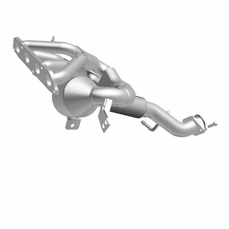 MagnaFlow Direct Fit Catalytic Converter 16-17 Mazda CX-3 L4 OEM Manifold