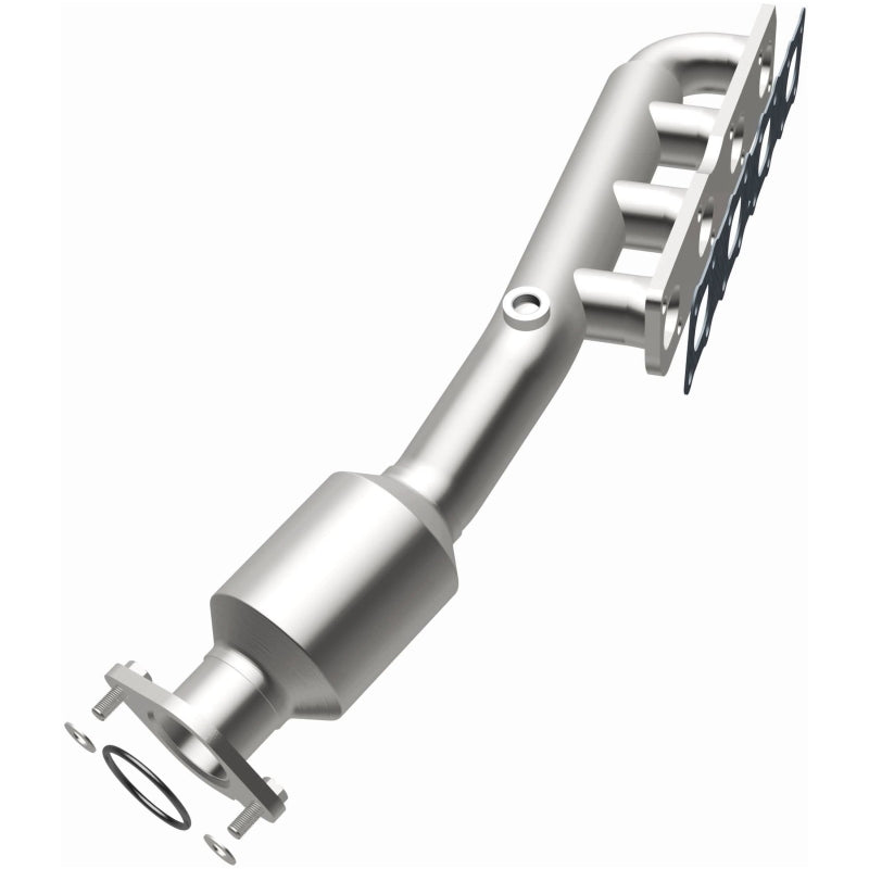 MagnaFlow 2004 Nissan Titan 5.6L Direct Fit Converter