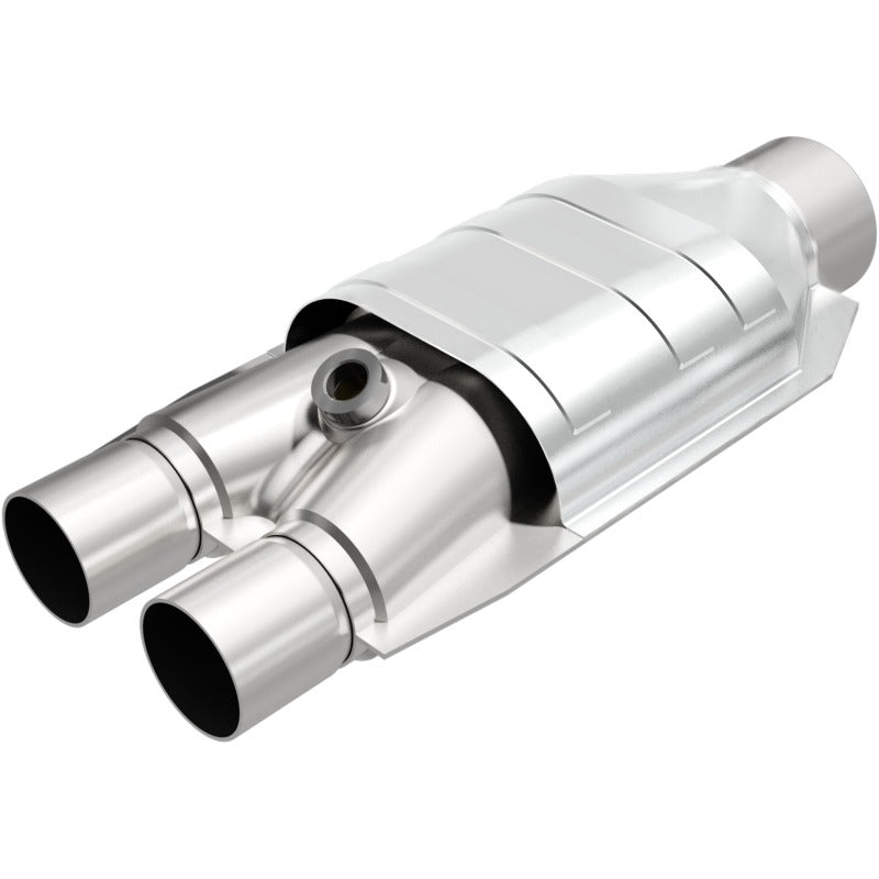 MagnaFlow Universal Catalytic Converter 2/3 D/S Single O2 Boss