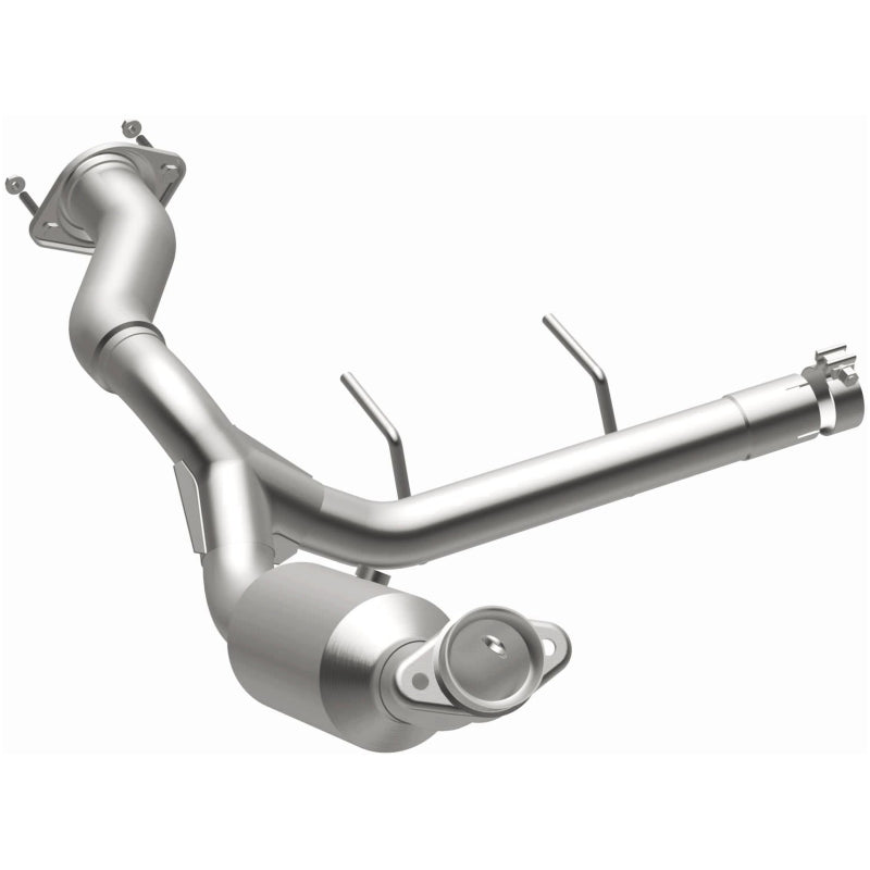 MagnaFlow 2021 Ford F-150 Right Underbody 5L Direct Fit Converter