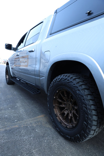 GEN-Y Hitch Gen-Y 19-24 RAM 1500 Crew Cab Running Boards