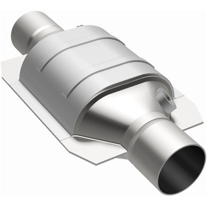 MagnaFlow Universal Catalytic Converter 2.25 W/Dual O2 Boss
