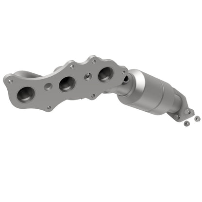 MagnaFlow Direct Fit Catalytic Converter 10-12 Toyota FJ/4Runner 4.0L