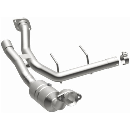 MagnaFlow Direct Fit Catalytic Converter 2017 F-150 3.5 OEM Underbody
