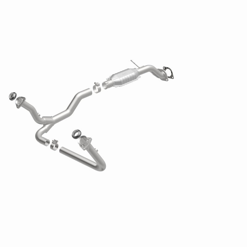 MagnaFlow Direct Fit Catalytic Converter 00-05 Blazer 4WD 4.3L